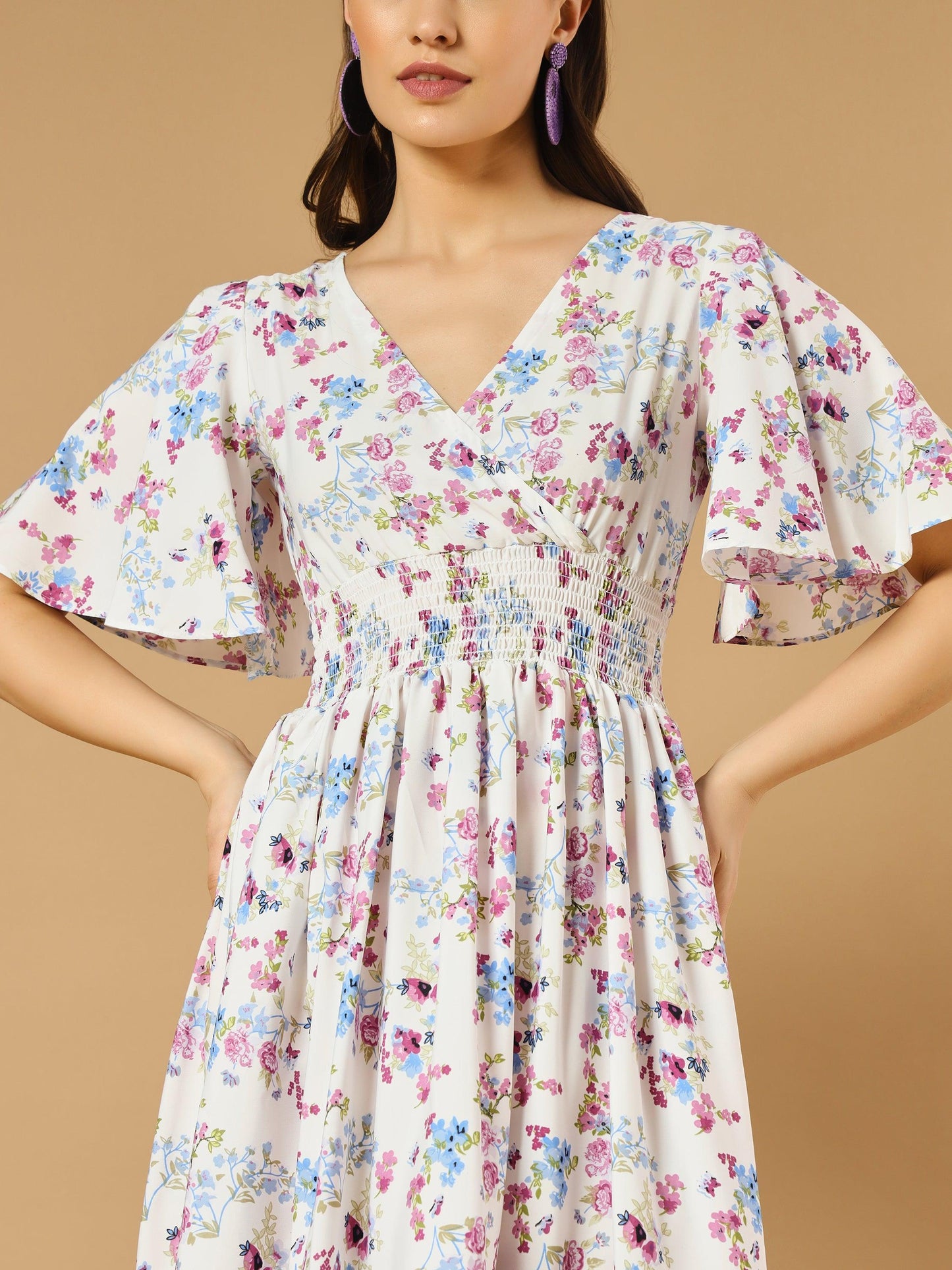 a-line white dress with v-neck both side - asnowera